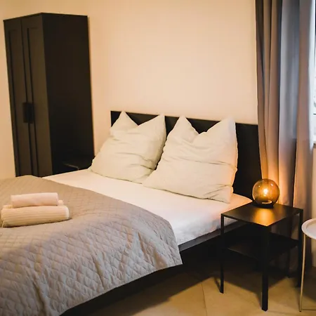 Apartment Hugos Bensheim